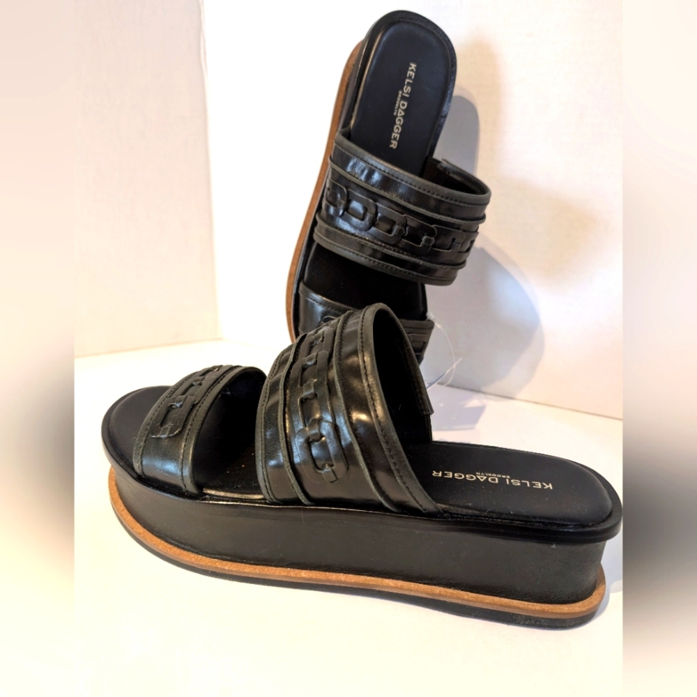 Kelsi Dagger Black Brooklyn Drift Sandals NWT Sz. 9.5